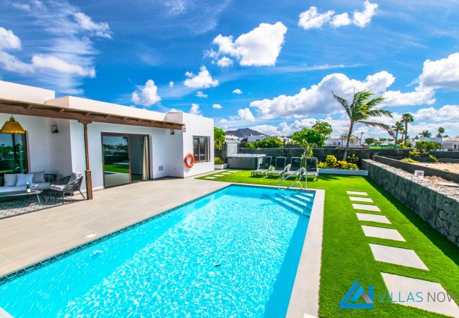 Villa à Playa Blanca - 222 - Villa Noches De Luna (LH222) Villa à Playa Blanca - 222 - Villa Noches De Luna (LH222)