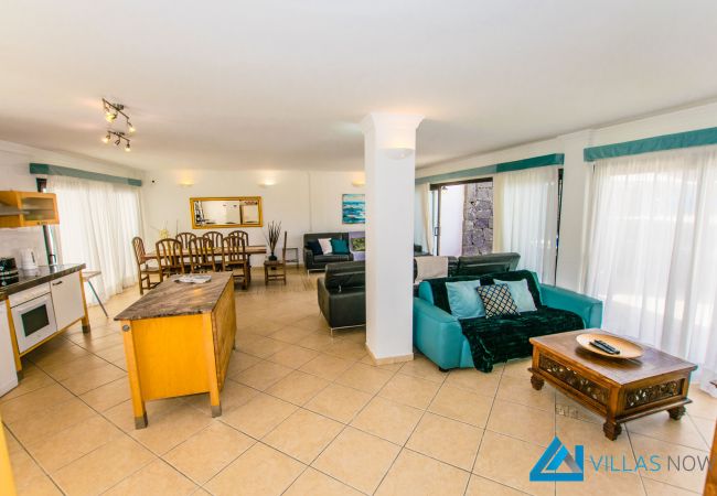 Villa à Playa Blanca - 223 - Villa Timanfaya  (LH223) Villa à Playa Blanca - 223 - Villa Timanfaya  (LH223)