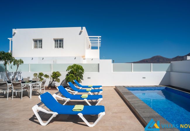 Villa à Playa Blanca - 233 - Villa Geny (LH233) Villa à Playa Blanca - 233 - Villa Geny (LH233)