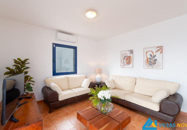 Villa à Playa Blanca - 240 - Casa Serena (LH240) Villa à Playa Blanca - 240 - Casa Serena (LH240)