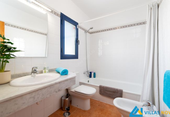 Villa à Playa Blanca - 240 - Casa Serena (LH240) Villa à Playa Blanca - 240 - Casa Serena (LH240)