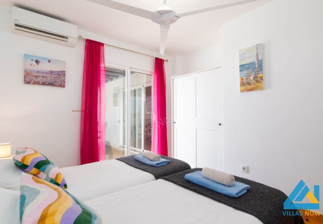 Villa à Playa Blanca - 242 - Casa Blanca (LH242) Villa à Playa Blanca - 242 - Casa Blanca (LH242)