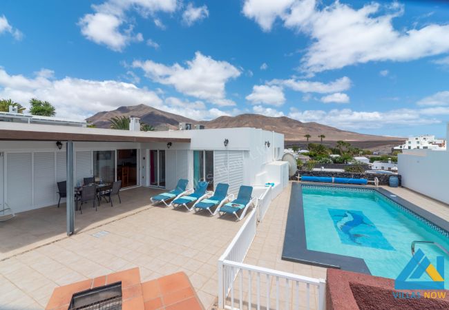 Villa à Playa Blanca - 242 - Casa Blanca (LH242) Villa à Playa Blanca - 242 - Casa Blanca (LH242)