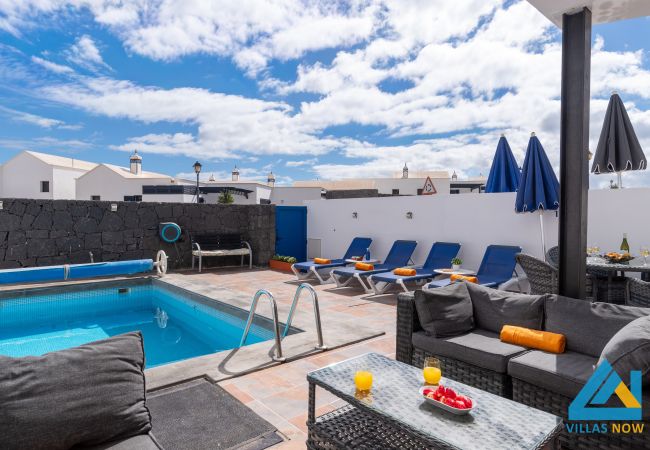 Villa in Playa Blanca - 104 - Villa Elise (LH104) Villa in Playa Blanca - 104 - Villa Elise (LH104)
