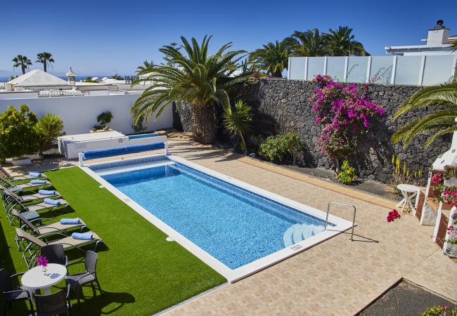 Villa in Playa Blanca - 108 - Casa Hawkeshead (LH108) Villa in Playa Blanca - 108 - Casa Hawkeshead (LH108)