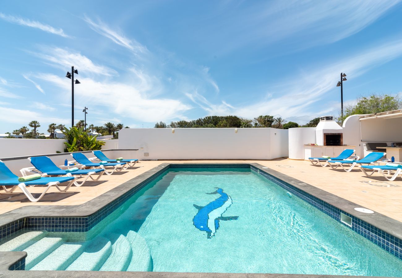 Villa in Playa Blanca - 114 - Villa Michelle (LH114)