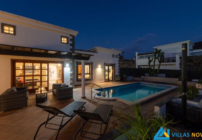 Villa in Playa Blanca - 144 - Casa Bonita (LH144) Villa in Playa Blanca - 144 - Casa Bonita (LH144)