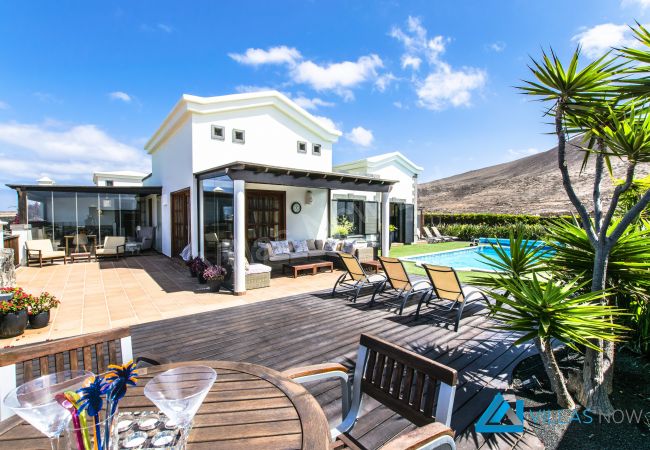 Villa/Dettached house in Playa Blanca - 204 - Casa Braeside (LH204)