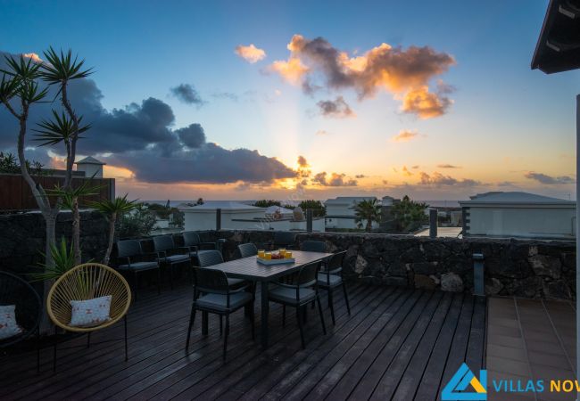 Villa in Playa Blanca - 204 - Casa Braeside (LH204) Villa in Playa Blanca - 204 - Casa Braeside (LH204)