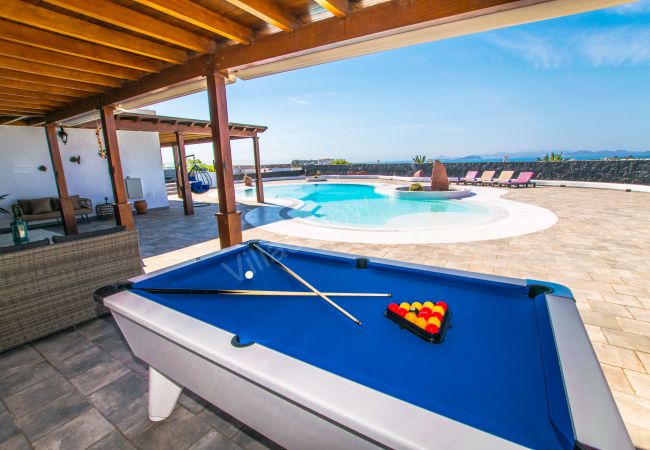 Villa in Playa Blanca - 217 - Casa Cacti (LH217) Villa in Playa Blanca - 217 - Casa Cacti (LH217)