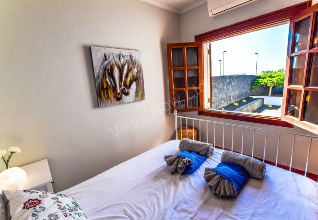 Villa in Playa Blanca - 217 - Casa Cacti (LH217) Villa in Playa Blanca - 217 - Casa Cacti (LH217)