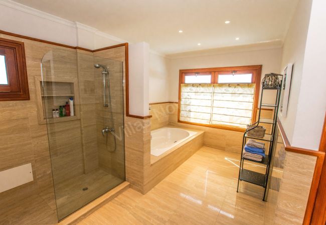 Villa in Playa Blanca - 217 - Casa Cacti (LH217) Villa in Playa Blanca - 217 - Casa Cacti (LH217)