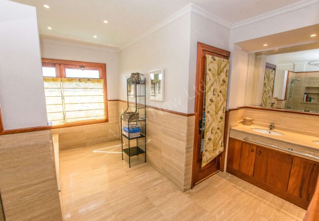 Villa in Playa Blanca - 217 - Casa Cacti (LH217) Villa in Playa Blanca - 217 - Casa Cacti (LH217)