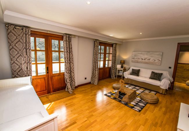 Villa in Playa Blanca - 217 - Casa Cacti (LH217) Villa in Playa Blanca - 217 - Casa Cacti (LH217)