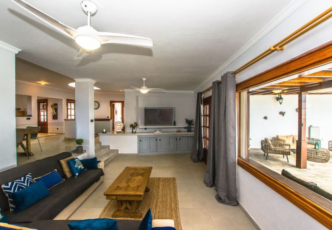 Villa in Playa Blanca - 217 - Casa Cacti (LH217) Villa in Playa Blanca - 217 - Casa Cacti (LH217)