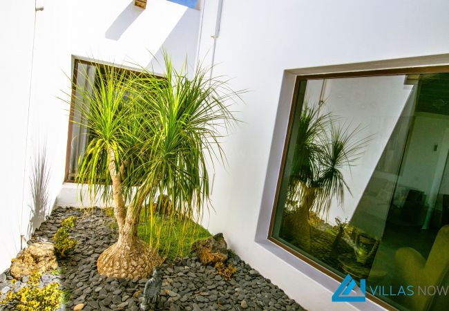 Villa in Playa Blanca - 222 - Villa Noches De Luna (LH222) Villa in Playa Blanca - 222 - Villa Noches De Luna (LH222)