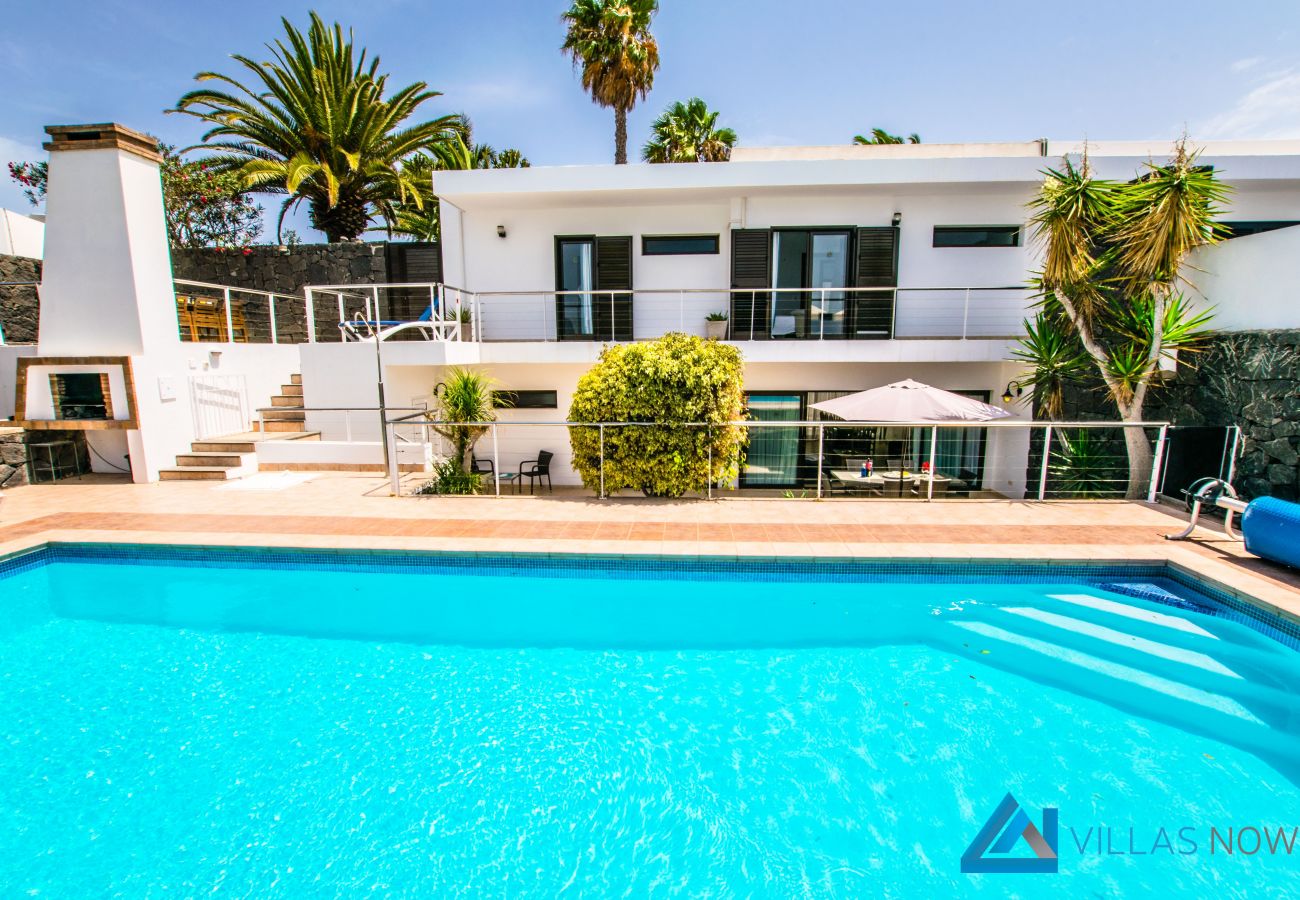 223 - Villa Ventura - Heated Pool & Terrace