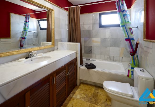 Villa in Playa Blanca - 227 - Casa Beluka (LH227) Villa in Playa Blanca - 227 - Casa Beluka (LH227)