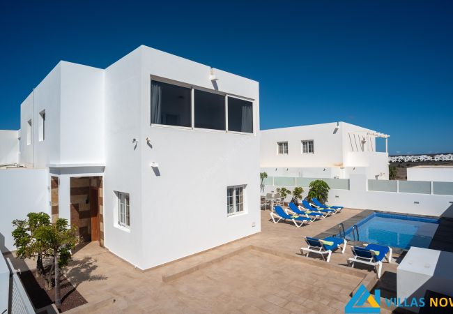 Villa/Dettached house in Playa Blanca - 233 - Villa Geny (LH233)