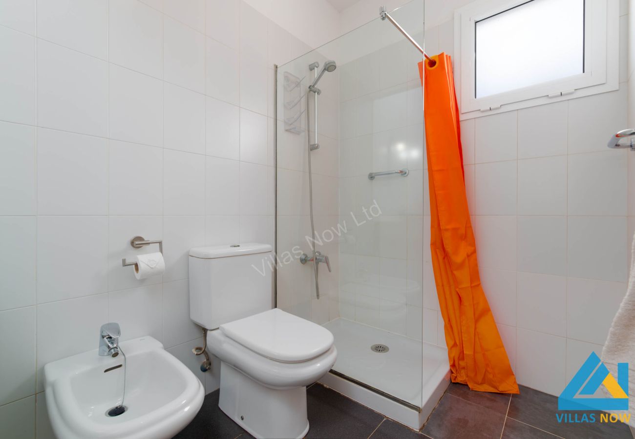 Casa Blanca - Bathroom