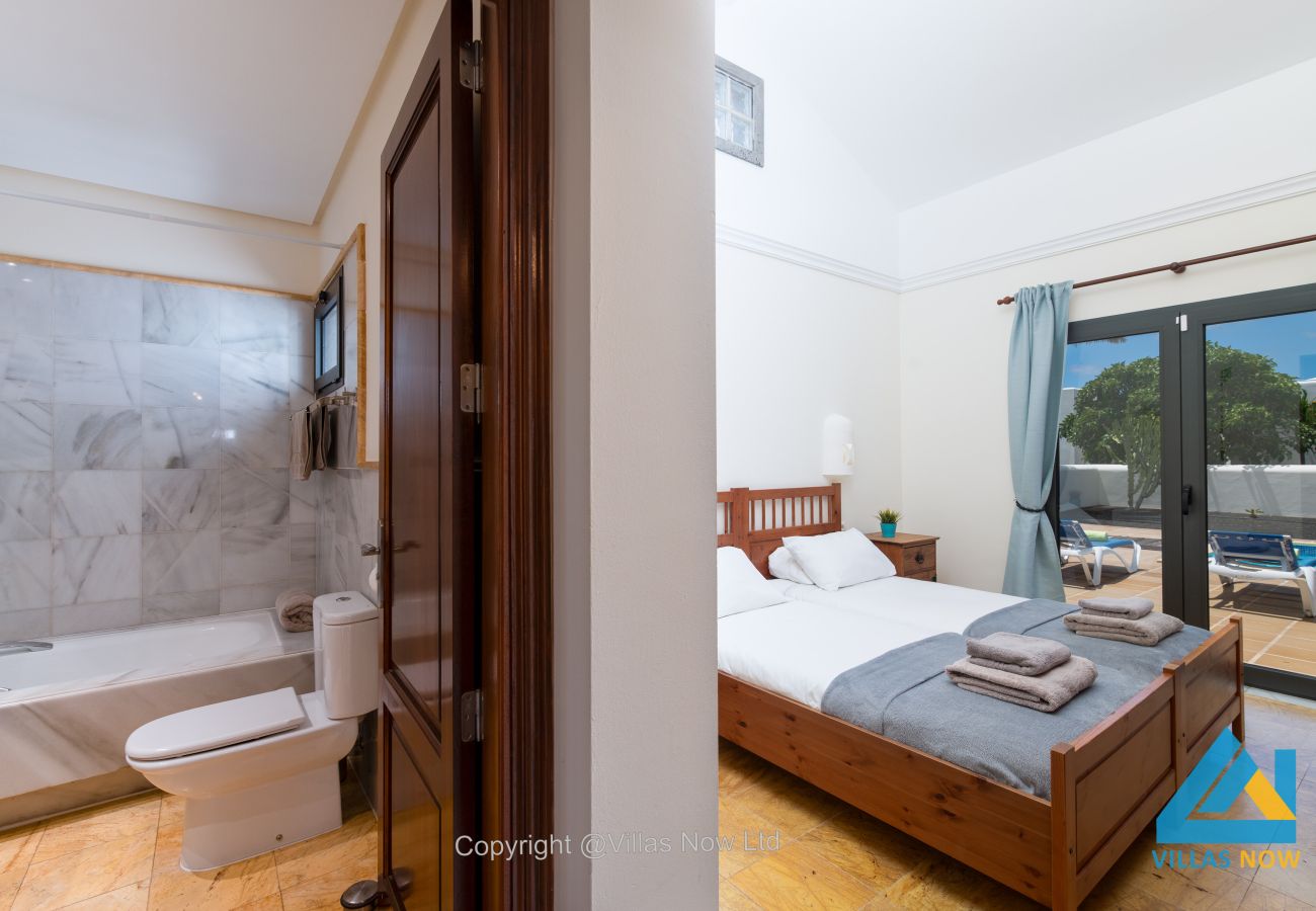 Villa in Playa Blanca - 268 - Del Faro (LH268)