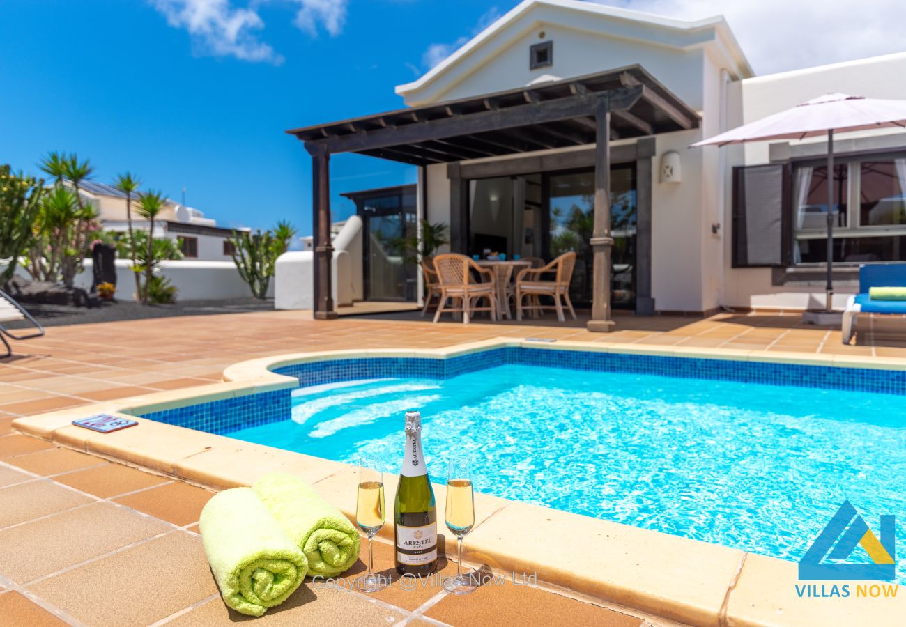 Villa in Playa Blanca - 268 - Del Faro (LH268)