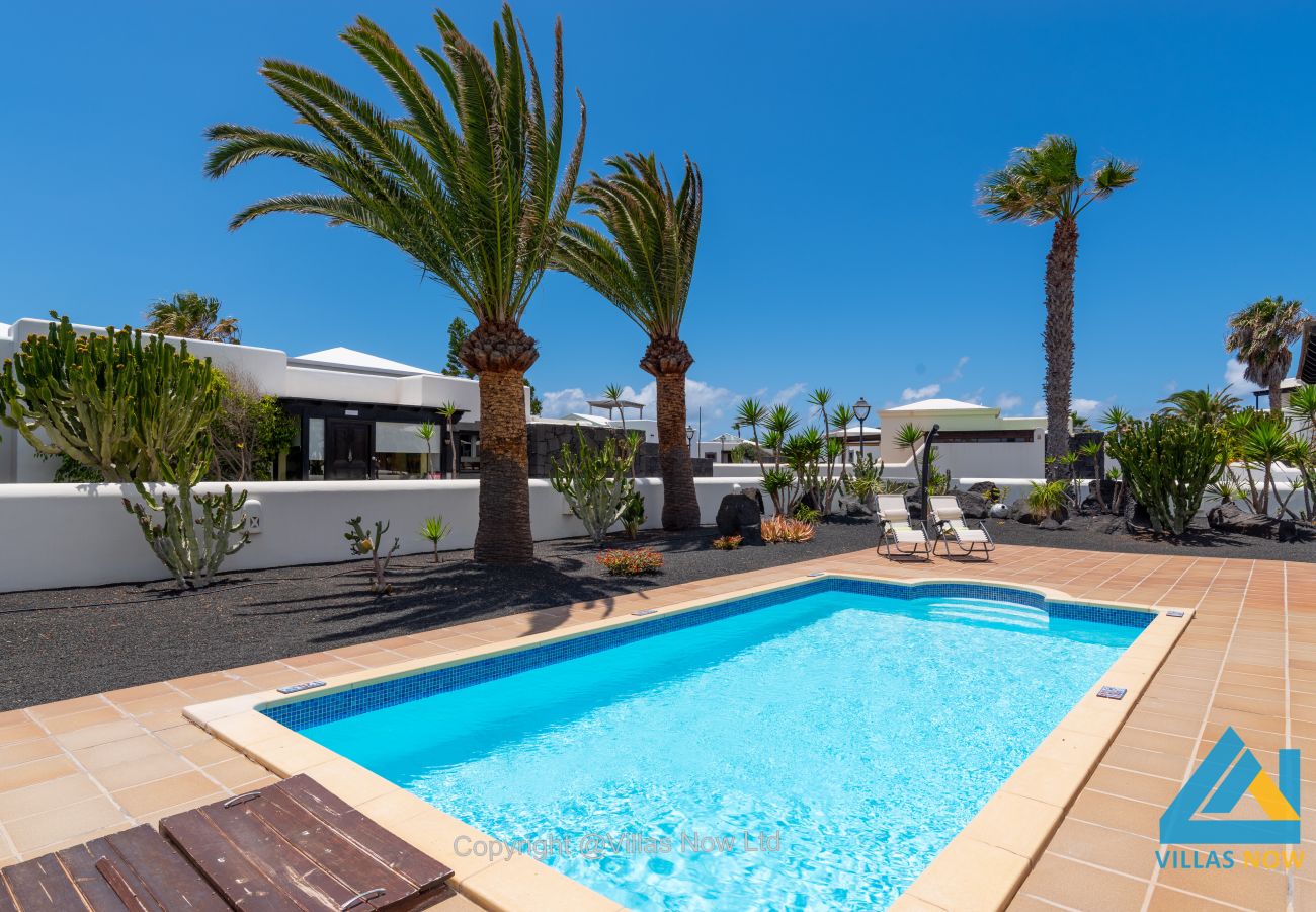 Villa in Playa Blanca - 268 - Del Faro (LH268)