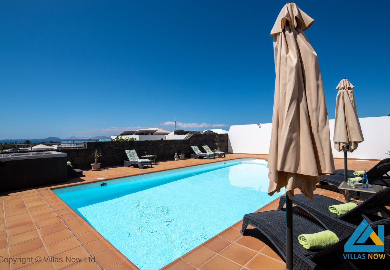 Villa in Playa Blanca - 286 - Vista Lobos 11 (LH286)