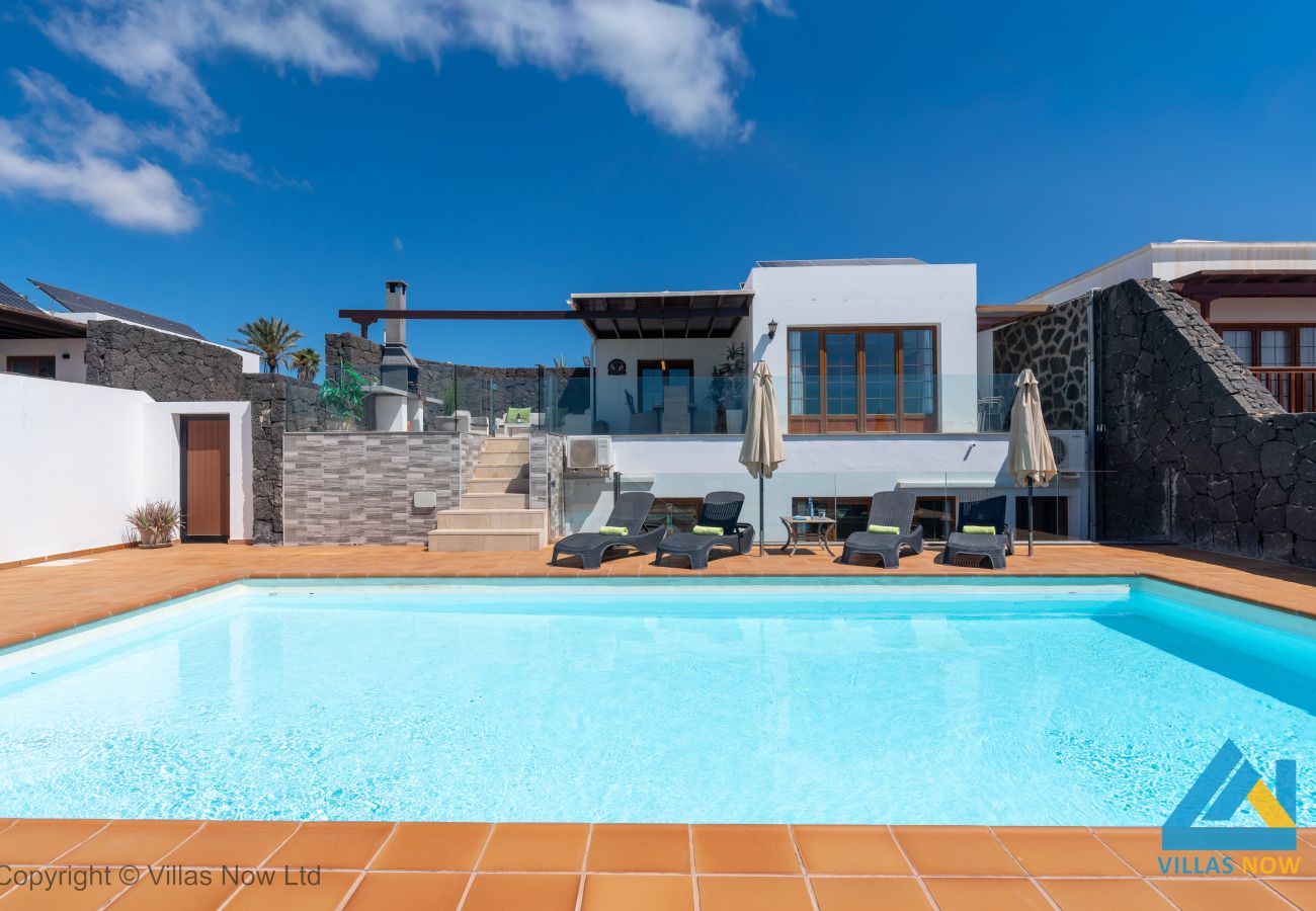 Villa in Playa Blanca - 286 - Vista Lobos 11 (LH286)